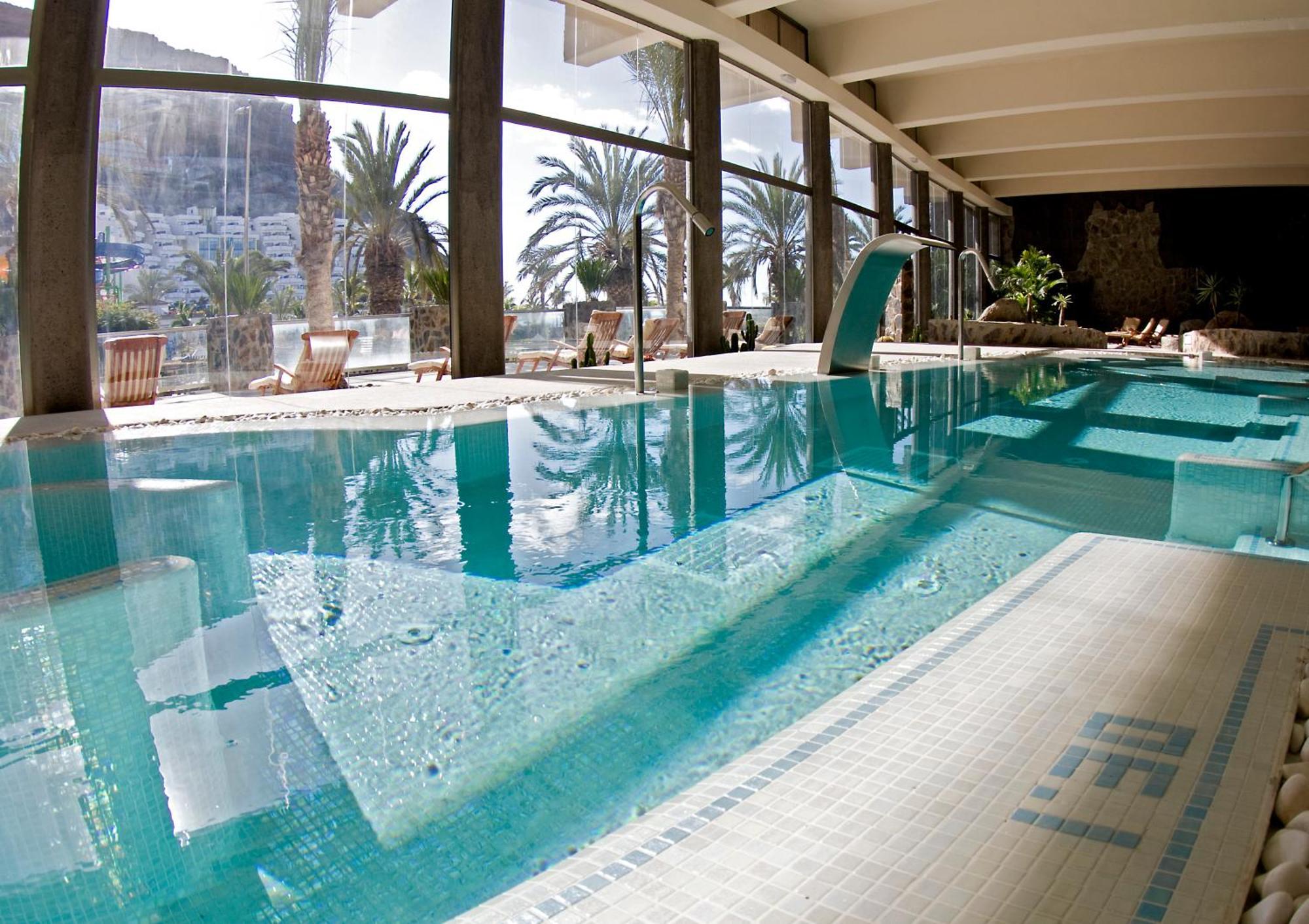 Hotel Livvo Lago Taurito & Aquapark 外观 照片