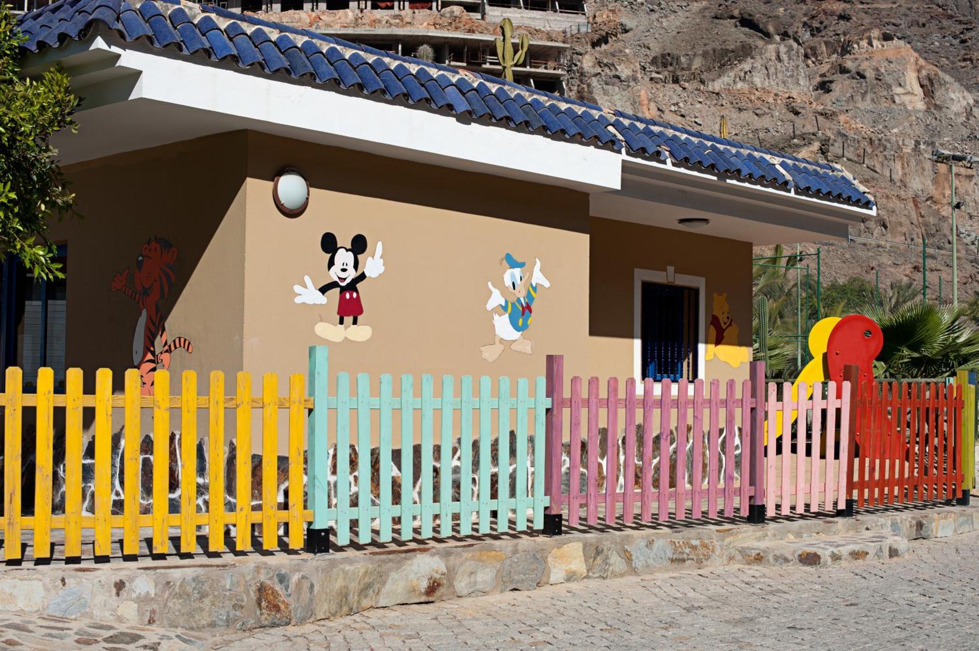 Hotel Livvo Lago Taurito & Aquapark 外观 照片