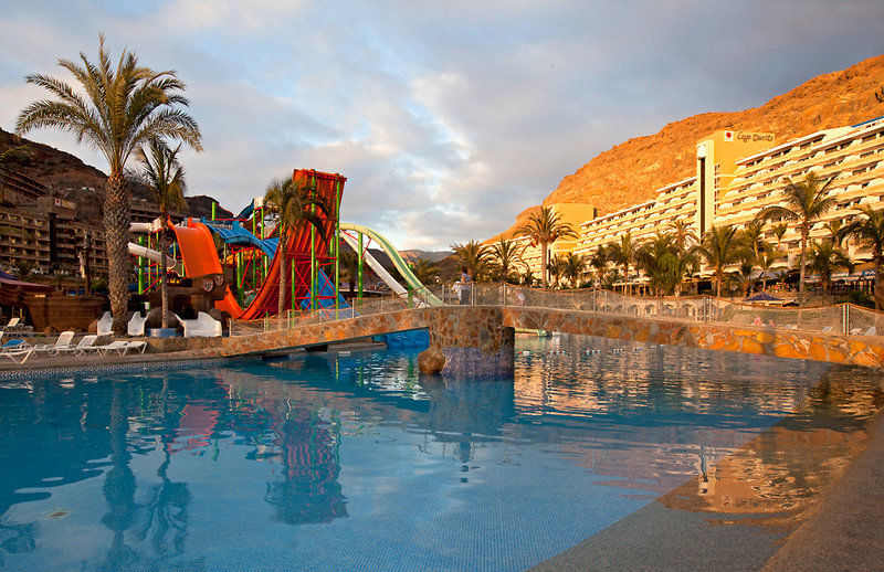 Hotel Livvo Lago Taurito & Aquapark 外观 照片